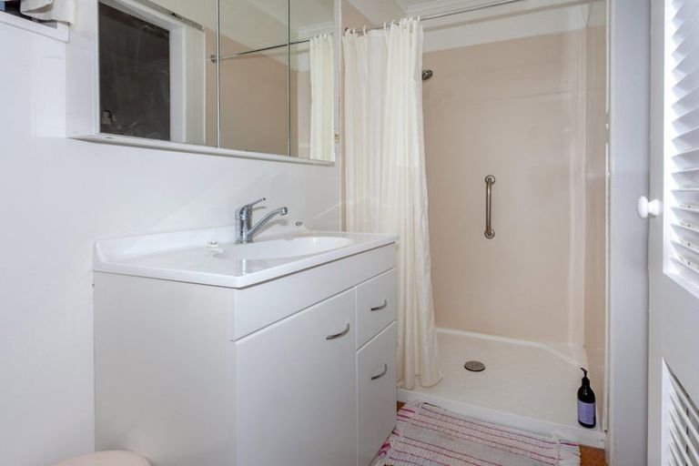 Photo of property in 12 Harsant Avenue, Hahei, Whitianga, 3591