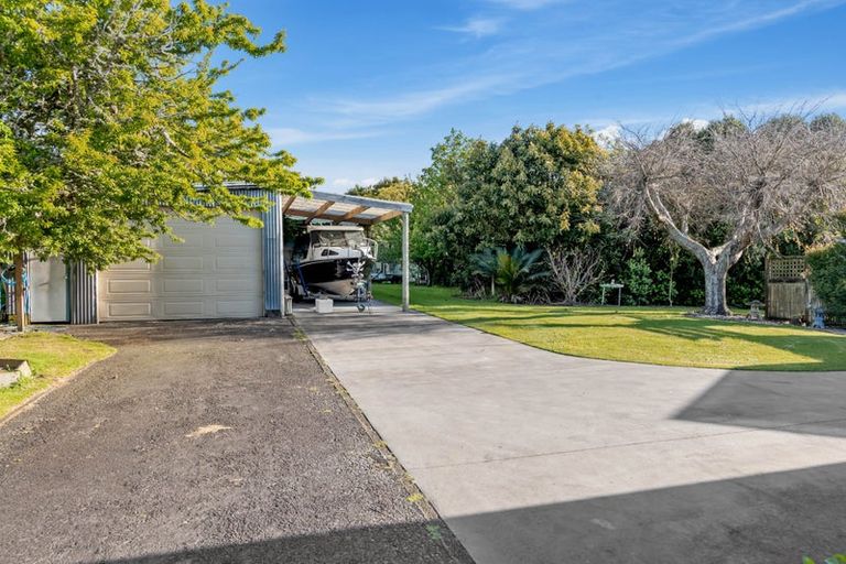 Photo of property in 18 Onaero Beach Road, Onaero, Waitara, 4383