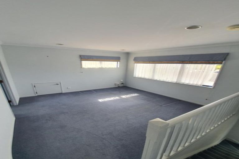 Photo of property in 33a Youngs Road, Papakura, 2110