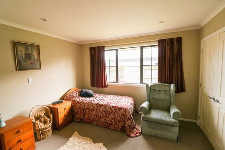 Photo of property in 21 Ruahine Street, Dannevirke, 4930
