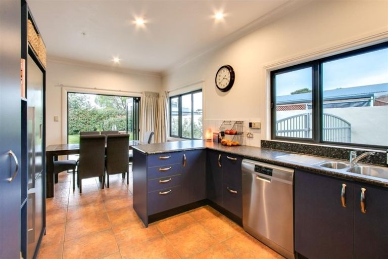 Photo of property in 56 Gillies Crescent, Waimarama, Havelock North, 4294
