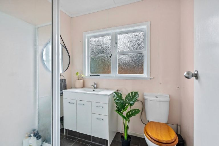 Photo of property in 24 Mangakahia Road, Maungatapere, Whangarei, 0179