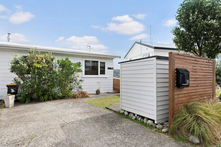 Photo of property in 10b Ceres Crescent, Johnsonville, Wellington, 6037