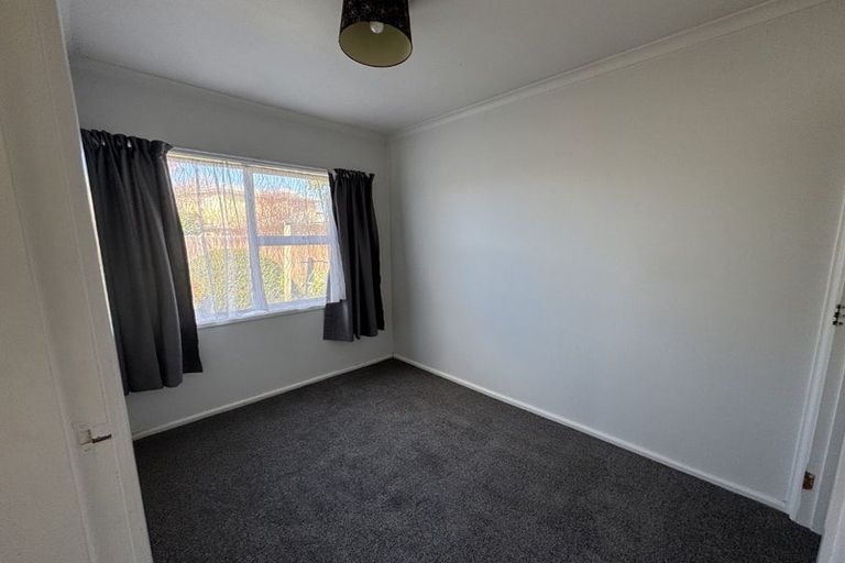 Photo of property in 1/75 Harewood Road, Papanui, Christchurch, 8053