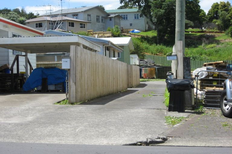 Photo of property in 5a Landscape Road, Pukekohe, 2120