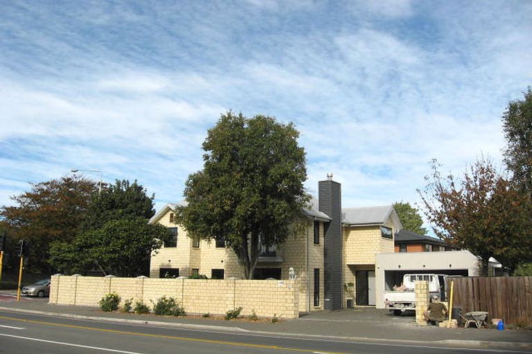 Photo of property in 1 Creyke Road, Ilam, Christchurch, 8041