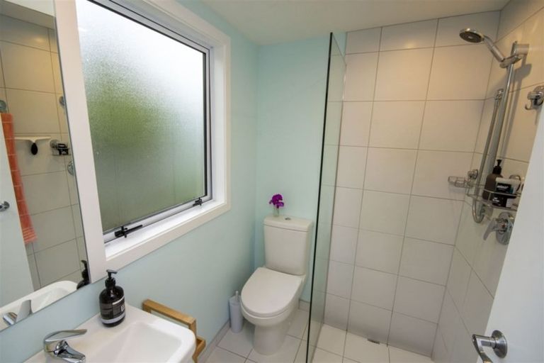 Photo of property in 36 Queens Avenue, Waikuku Beach, 7402