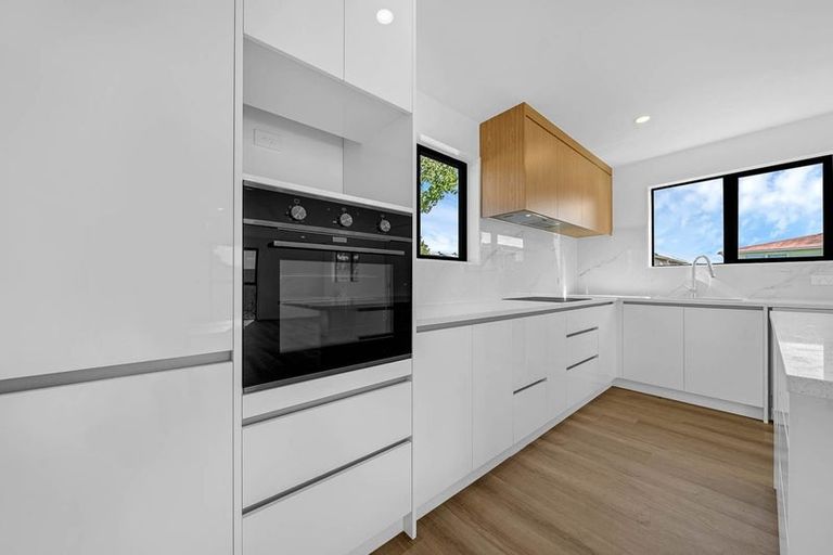 Photo of property in 58b Hokianga Street, Mangere East, Auckland, 2024