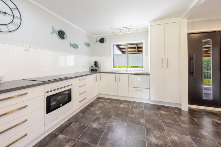 Photo of property in 34 Guy Street, Waipawa, 4210