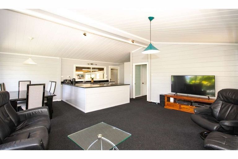 Photo of property in 17 Karaka Drive, Kerikeri, 0230