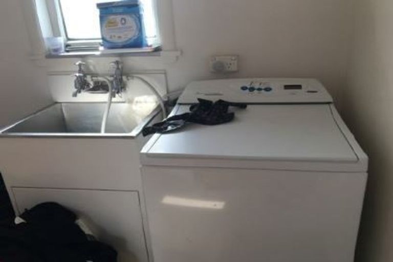 Photo of property in 77c Lake Road, Frankton, Hamilton, 3204