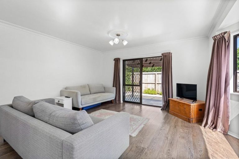 Photo of property in 3a Princes Street, Cambridge, 3434