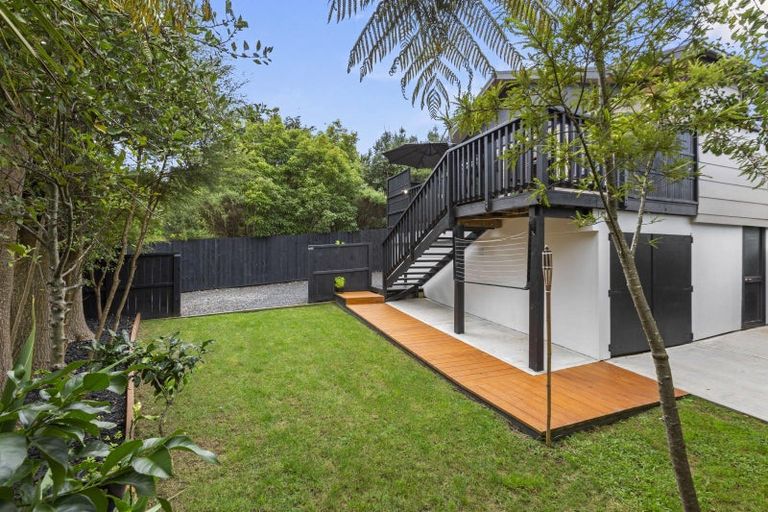 Photo of property in 8a Kaitoke Street, Raglan, 3225
