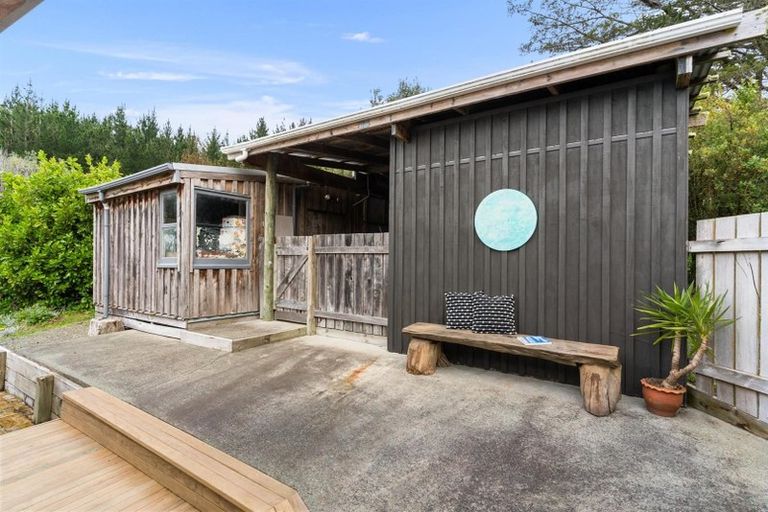 Photo of property in 17 Oruawharo Road, Topuni, Wellsford, 0975