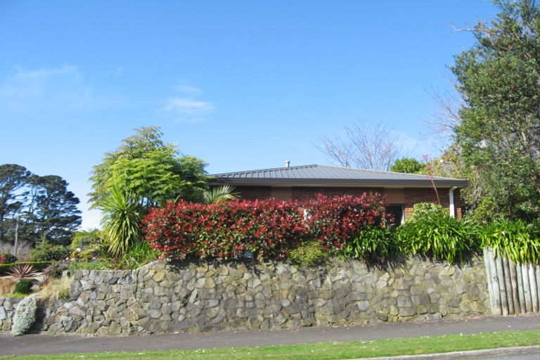 Photo of property in 71 Brooklands Road, Brooklands, New Plymouth, 4310