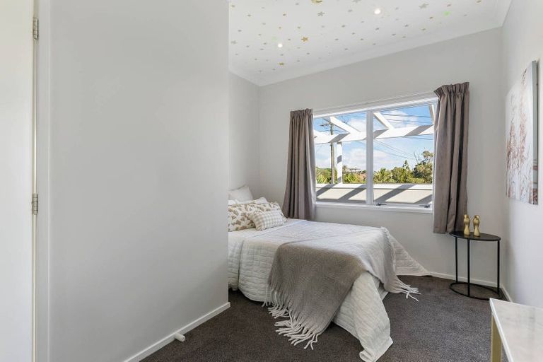 Photo of property in 141 Pah Road, Cockle Bay, Auckland, 2014