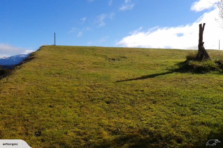 Photo of property in 19 Muriwai Drive, Manapouri, 9679