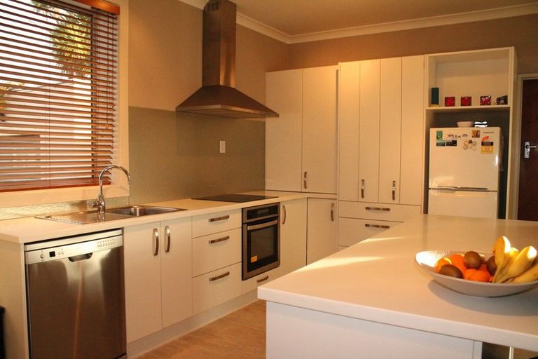 Photo of property in 39 Albert Street, Winton, 9720