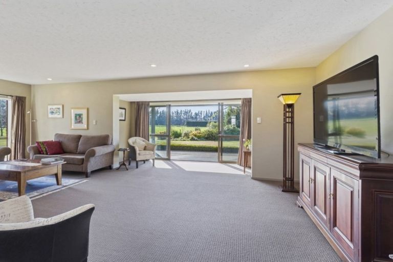 Photo of property in 2084 North Eyre Road, West Eyreton, Rangiora, 7475