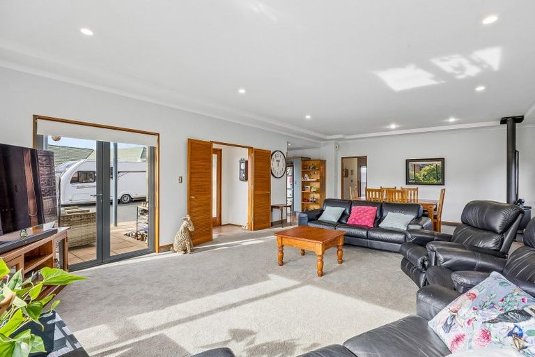 Photo of property in 18 Rowan Place, Mosgiel, 9024