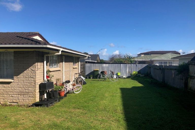 Photo of property in 18 Leith Court, Papatoetoe, Auckland, 2104