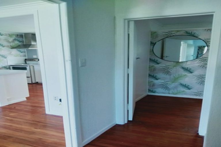 Photo of property in 3 Alamein Avenue, Belmont, Auckland, 0622