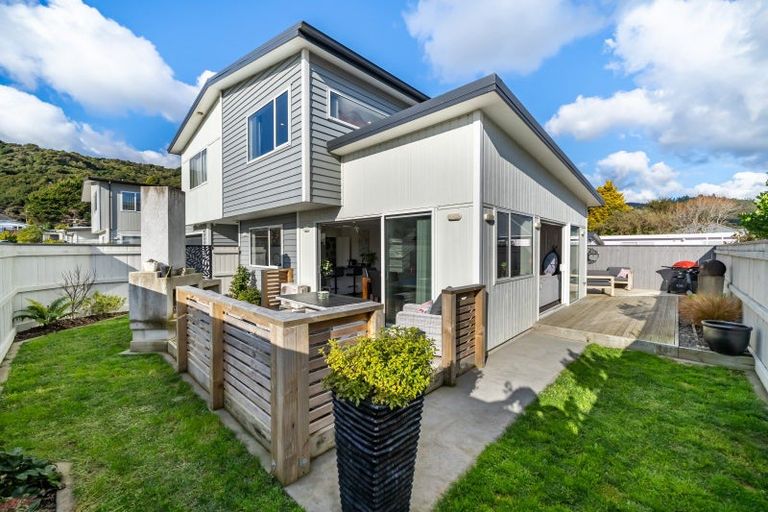 Photo of property in 20b Moohan Street, Wainuiomata, Lower Hutt, 5014