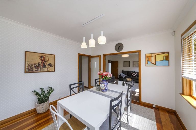 Photo of property in 25 Forbury Avenue, Takaro, Palmerston North, 4412