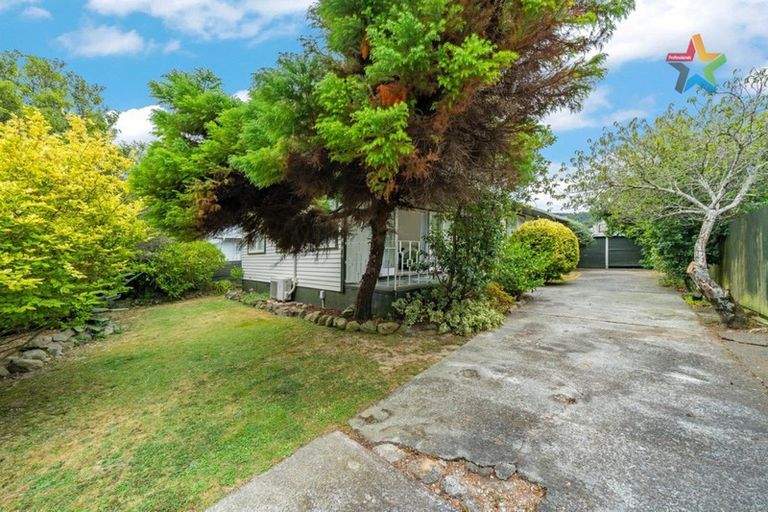 Photo of property in 45 Meremere Street, Wainuiomata, Lower Hutt, 5014
