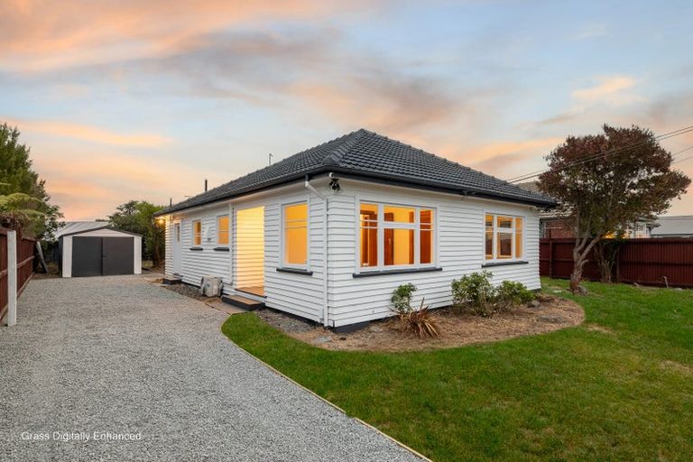 Photo of property in 74 Rowan Avenue, Aranui, Christchurch, 8061