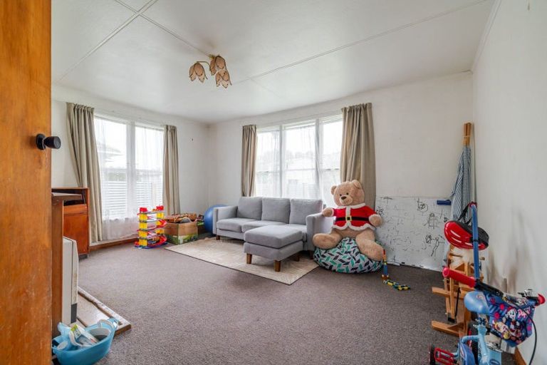 Photo of property in 29 Brighton Crescent, Highbury, Palmerston North, 4412