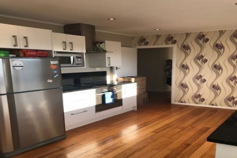 Photo of property in 33 Howe Street, Howick, Auckland, 2014