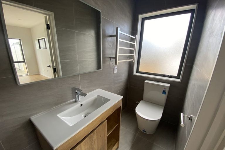 Photo of property in 47 Survila Street, Papakura, 2110