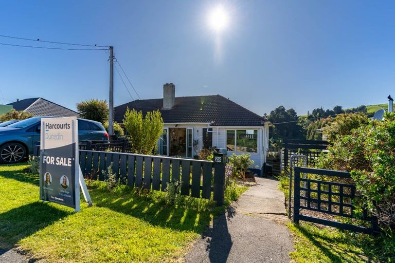 Photo of property in 28 Edinburgh Street, Green Island, Dunedin, 9018