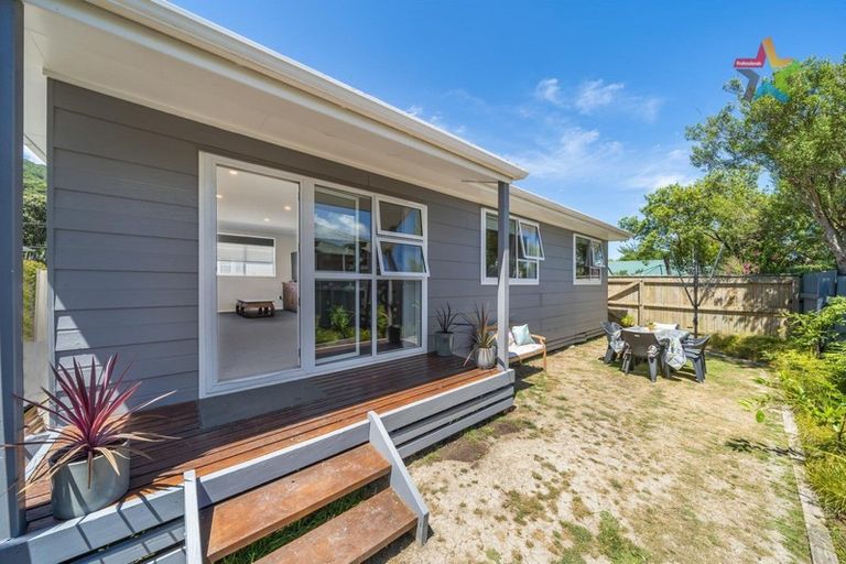 Photo of property in 2/6 Galway Street, Waterloo, Lower Hutt, 5011