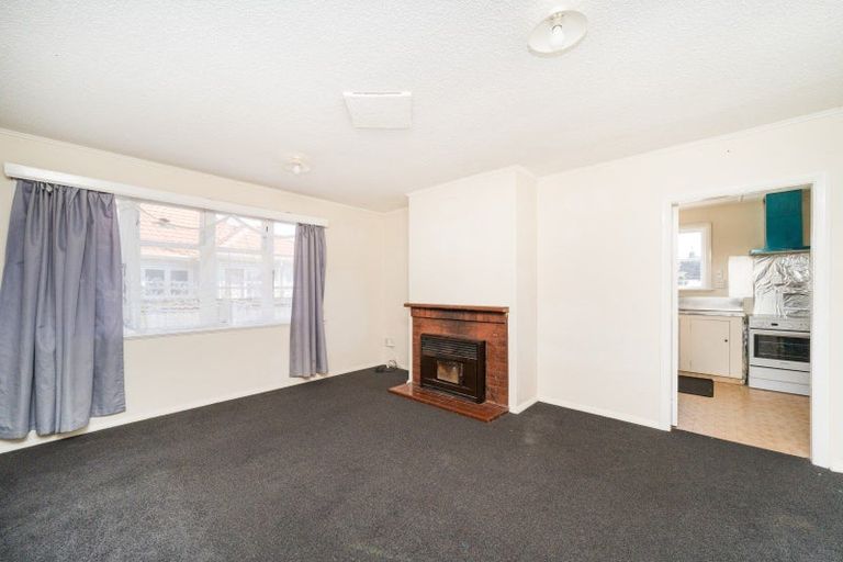 Photo of property in 35 Rangiora Avenue, Roslyn, Palmerston North, 4414