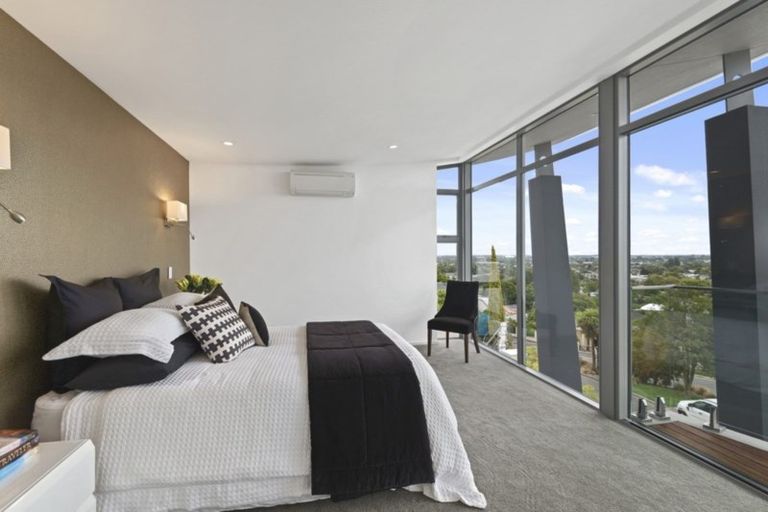 Photo of property in 26 Overdale Drive, Cashmere, Christchurch, 8022