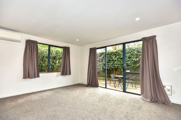 Photo of property in 4/359 Hereford Street, Linwood, Christchurch, 8011