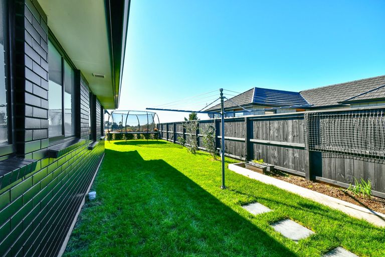 Photo of property in 29 Trevor Mcmiken Drive, Patumahoe, Pukekohe, 2679
