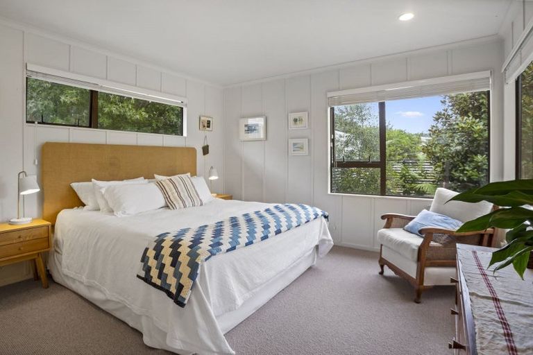 Photo of property in 23 Vista Paku, Pauanui, Hikuai, 3579