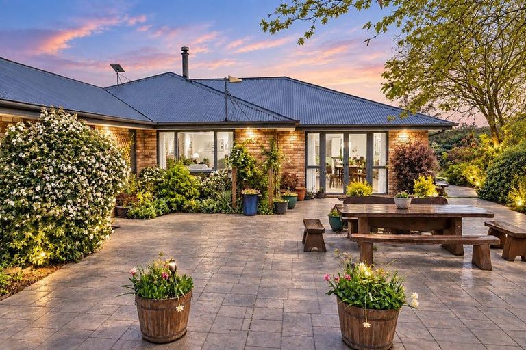 Photo of property in 261 Catherwoods Road, Cust, Rangiora, 7471