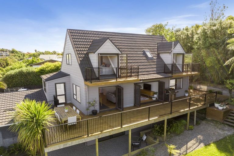 Photo of property in 133 Sandspit Road, Shelly Park, Auckland, 2014