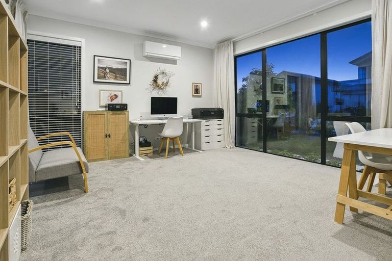 Photo of property in 6 Tai Crescent, Hobsonville, Auckland, 0616