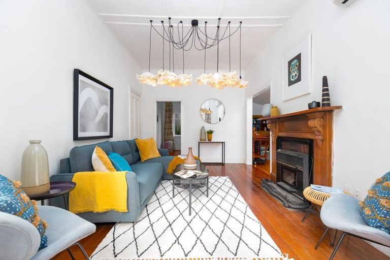 Photo of property in 12 Russell Street, Stepneyville, Nelson, 7010