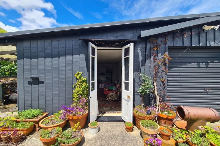 Photo of property in 230 Watt Street, Coromandel, 3506