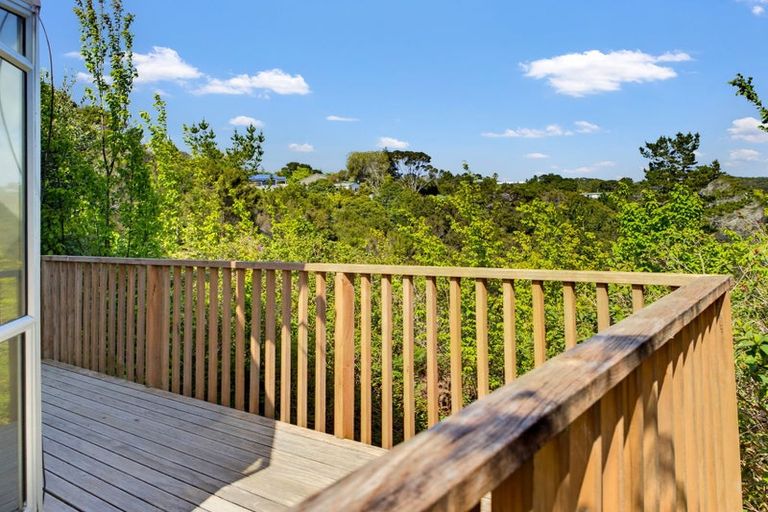Photo of property in 17 Tui Grove, Paihia, 0200