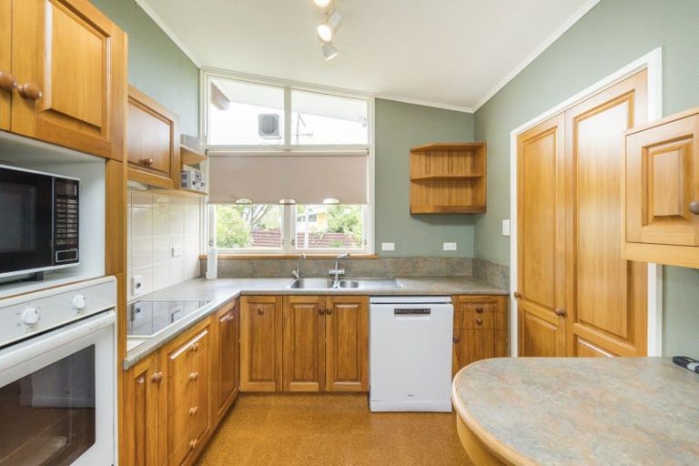 Photo of property in 82 Sherwill Street, Feilding, 4702