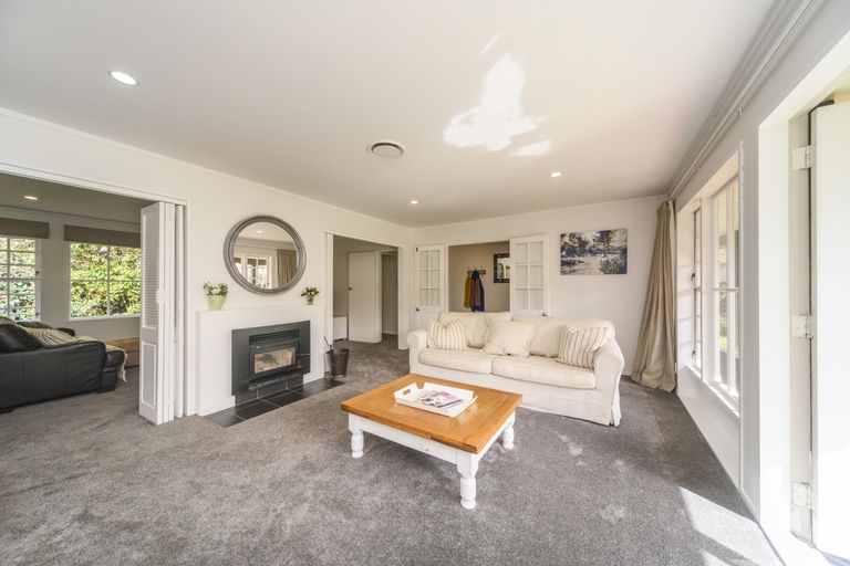 Photo of property in 92 Roy Street, Palmerston North, 4410