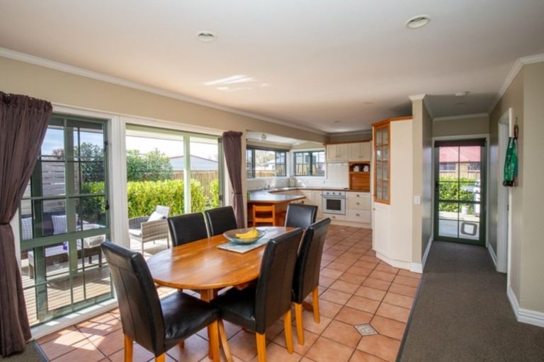 Photo of property in 27 Raratuna Street, Turua, 3574