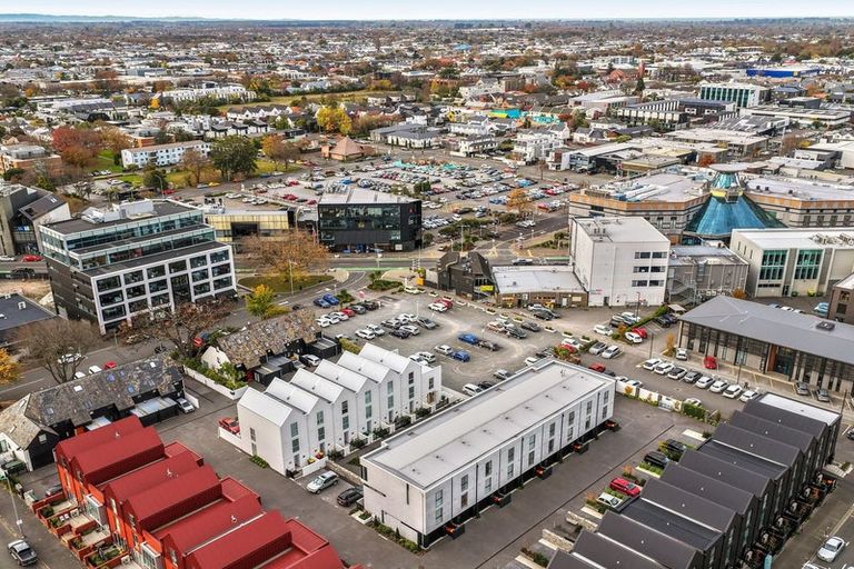 Photo of property in 9/33 Kilmore Street, Christchurch Central, Christchurch, 8013